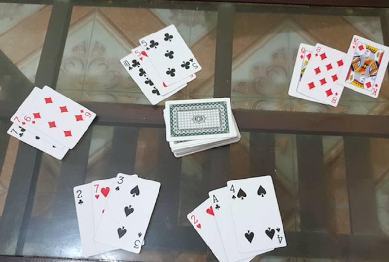 Trong một số bàn chơi, người chơi có thể cướp cái để giành quyền làm nhà cái. Nếu có nhiều ứng viên cho vị trí nhà cái, hệ thống sẽ chọn ngẫu nhiên. Cách chơi bài cao 3 lá hiệu quả nhất